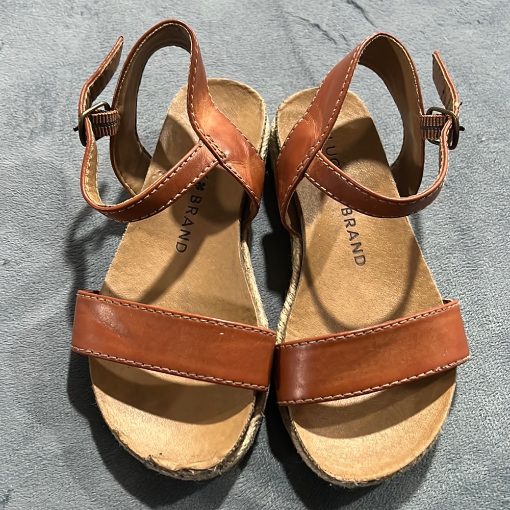 Lucky brand sandals